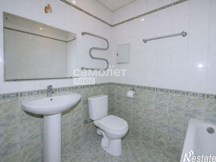 4-комн квартира Октябрьский пр-кт, 38,  д. 38