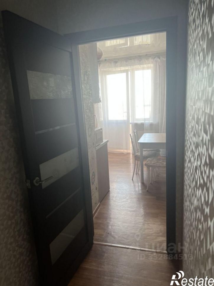2-комн квартира пр-кт Шахтеров, 72,  д. 72