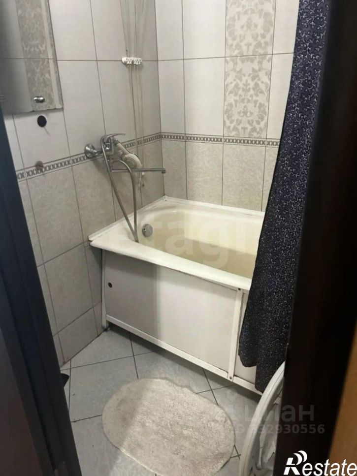 3-комн квартира ул Инициативная, 103а,  д. 103а