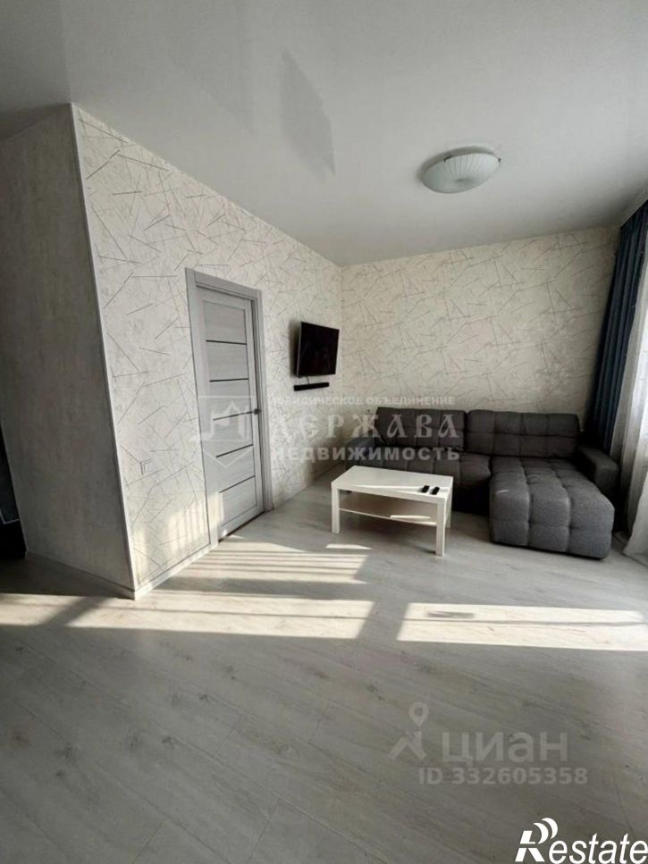 2-комн квартира ул Веры Волошиной, 40а,  д. 40а