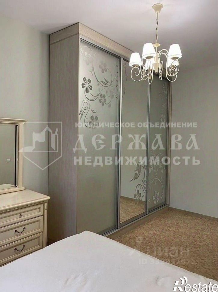 3-комн квартира ул 40 лет Октября, 3,  д. 3