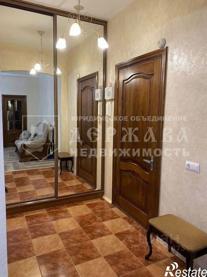 3-комн квартира ул 40 лет Октября, 3,  д. 3