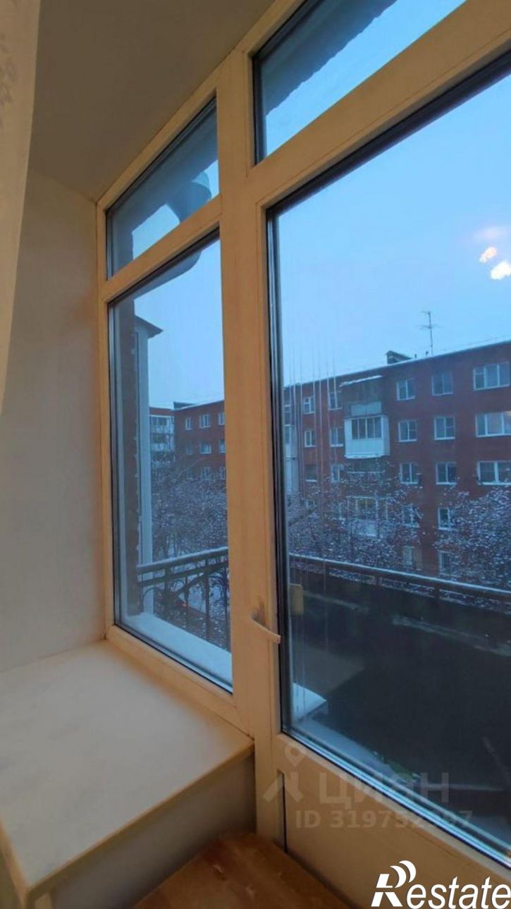 2-комн квартира ул Веры Волошиной, 11,  д. 11