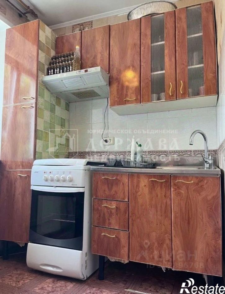 2-комн квартира ул Сибиряков-Гвардейцев, 18,  д. 18