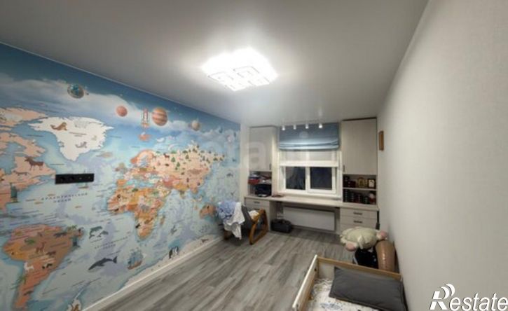 3-комн квартира пр-кт Шахтеров, 70а,  д. 70а