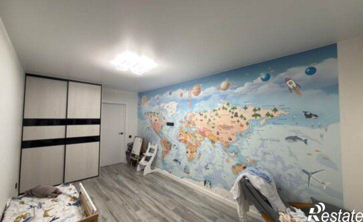 3-комн квартира пр-кт Шахтеров, 70а,  д. 70а
