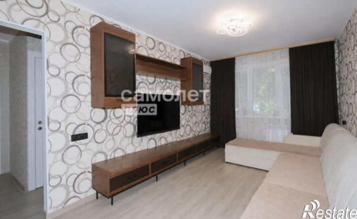 2-комн квартира пр-кт Ленина, 67а,  д. 67а