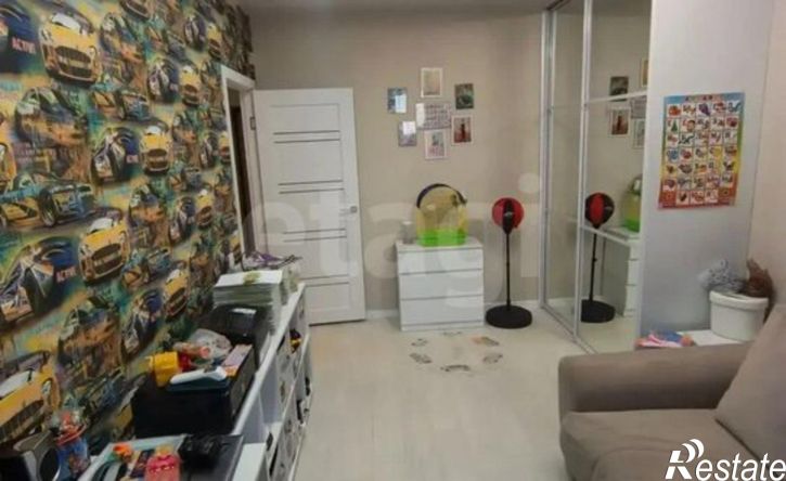 3-комн квартира б-р Строителей, 60 5,  д. 60 5,  к. 5