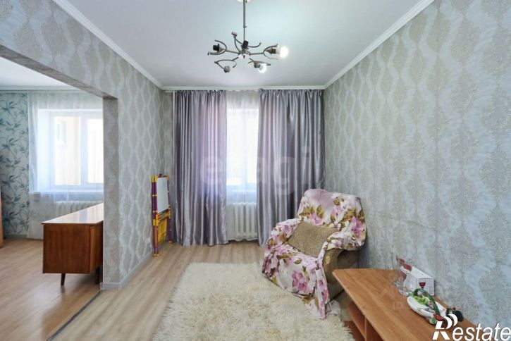 4-комн квартира Молодежный пр-кт, 15А,  д. 15А