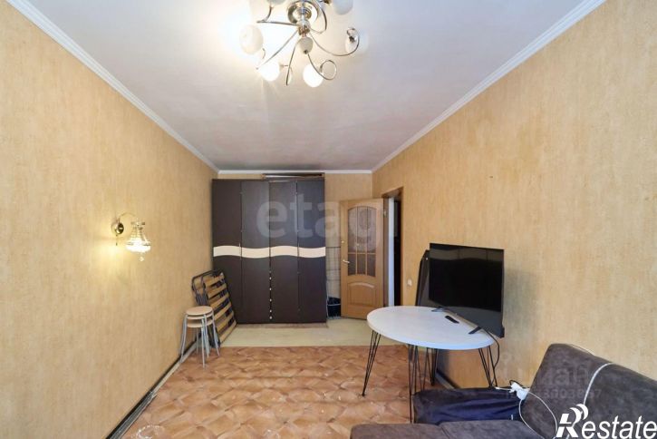 4-комн квартира Молодежный пр-кт, 15А,  д. 15А