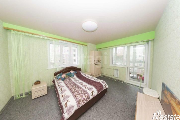 3-комн квартира пр-кт Шахтеров, 74б,  д. 74б