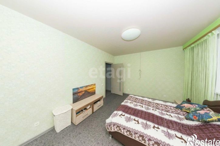 3-комн квартира пр-кт Шахтеров, 74б,  д. 74б