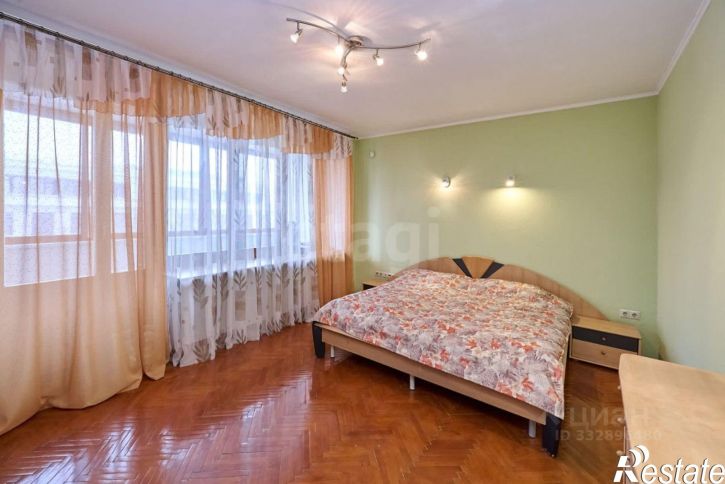 4-комн квартира ул Красная, 4,  д. 4