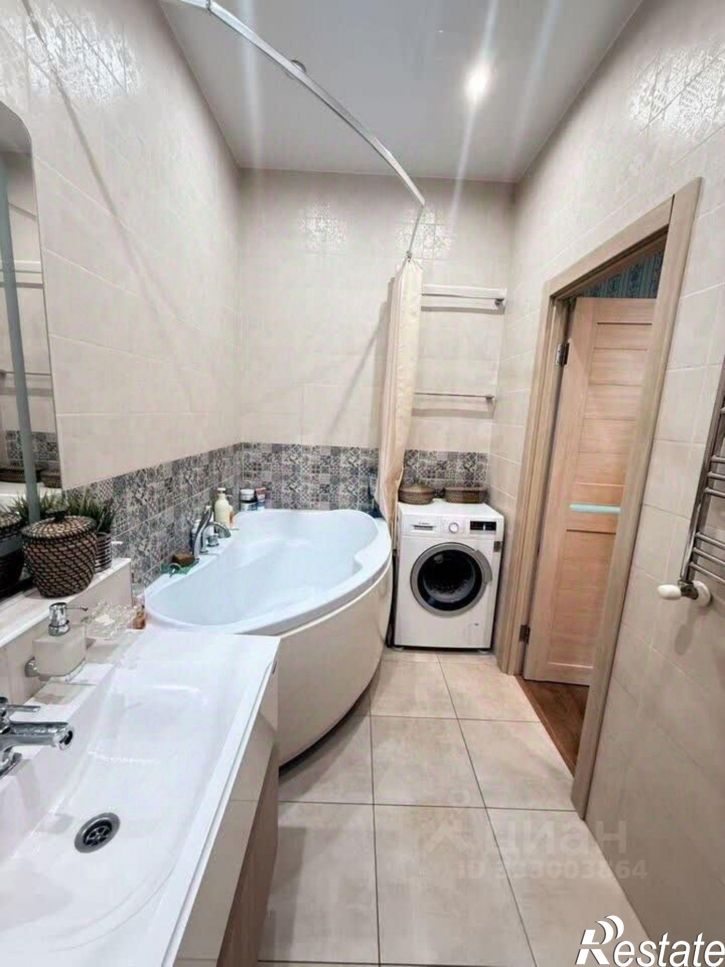 3-комн квартира Московский пр-кт, 8 1,  д. 8 1,  к. 1