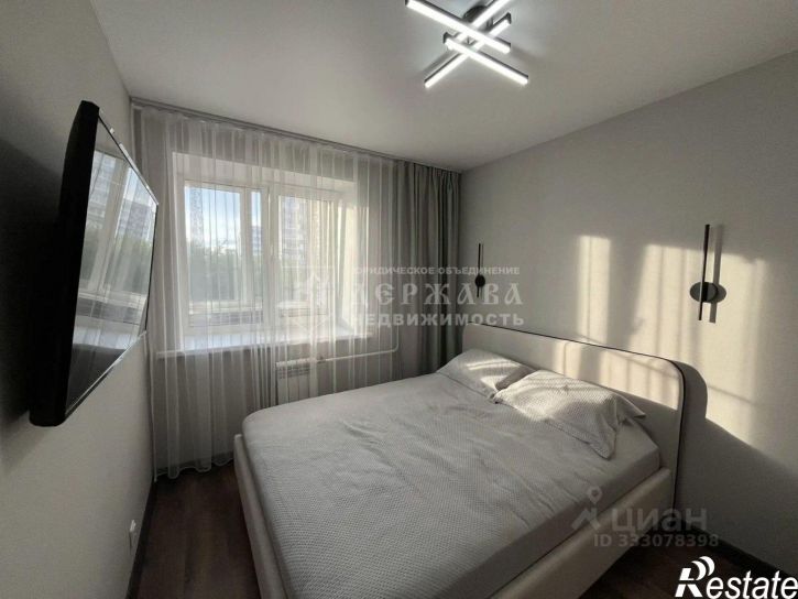 4-комн квартира ул Космическая, 37,  д. 37