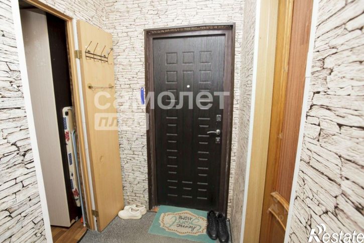 2-комн квартира Октябрьский пр-кт, 40,  д. 40