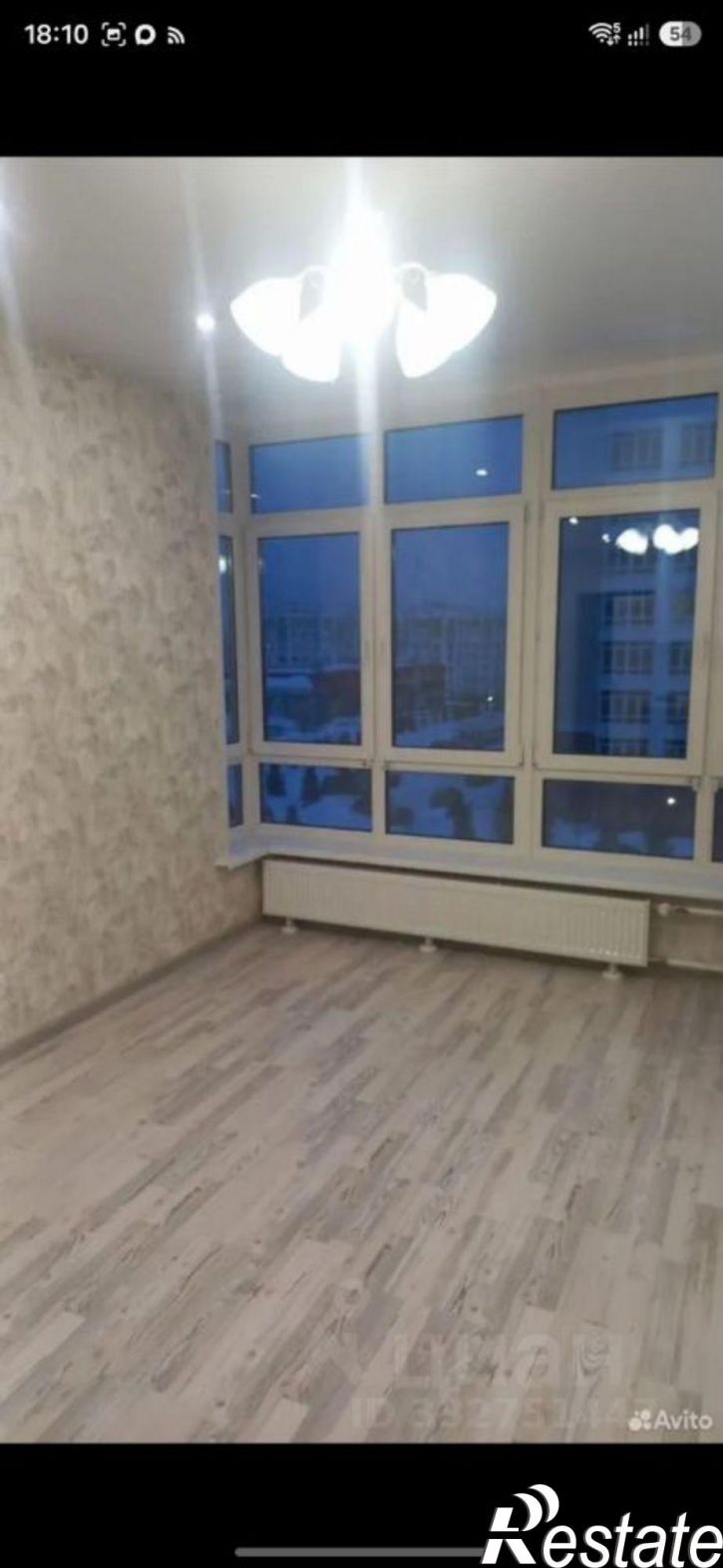 2-комн квартира Солнечный б-р, 2,  д. 2