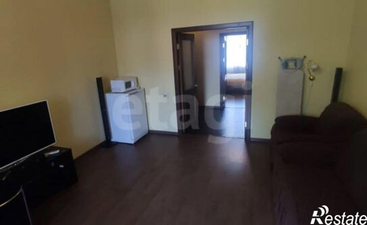 3-комн квартира ул Дзержинского, 18,  д. 18