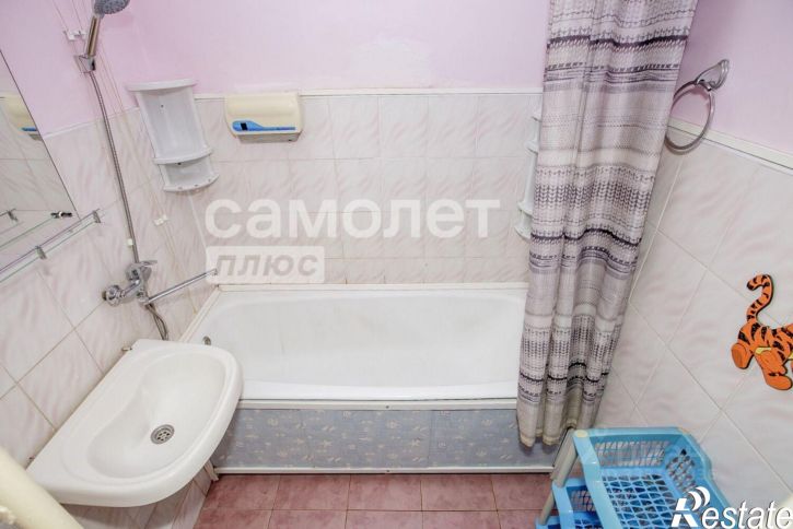 1-комн квартира ул Веры Волошиной, 47,  д. 47