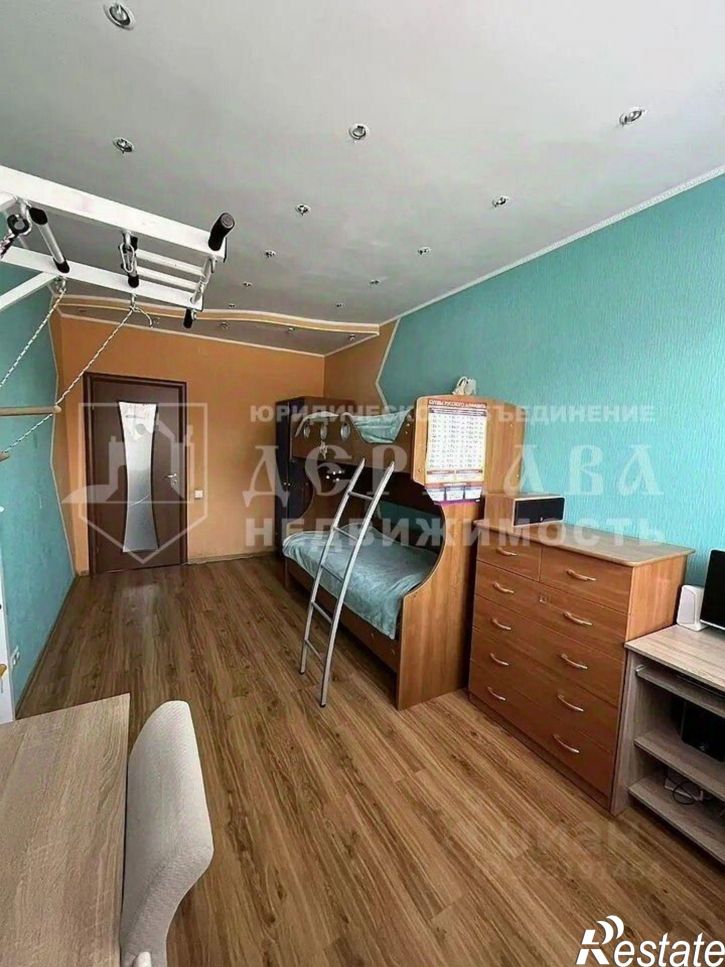 3-комн квартира ул Ударная, 12,  д. 12