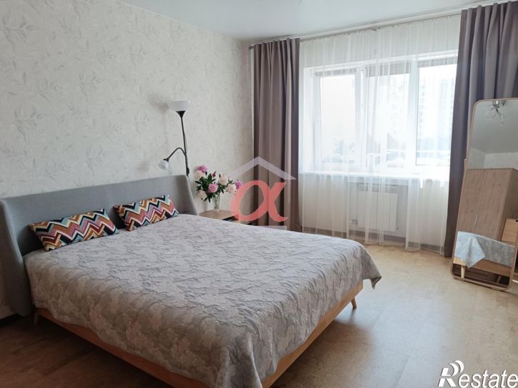 3-комн квартира Веры Волошиной улица, 41Б