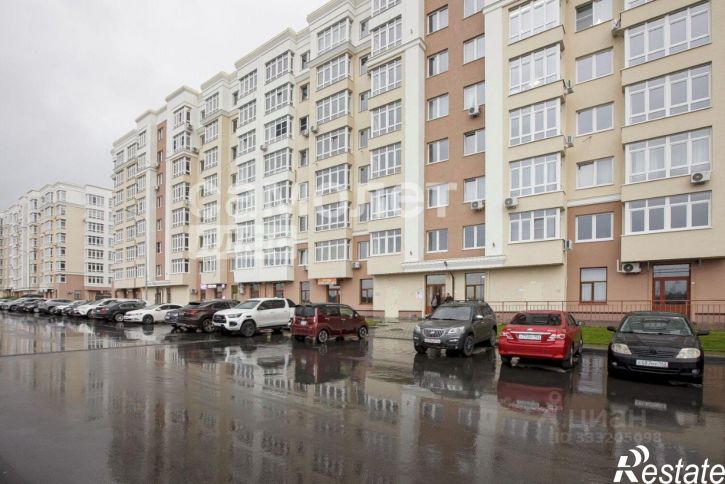2-комн квартира б-р Солнечный, 4