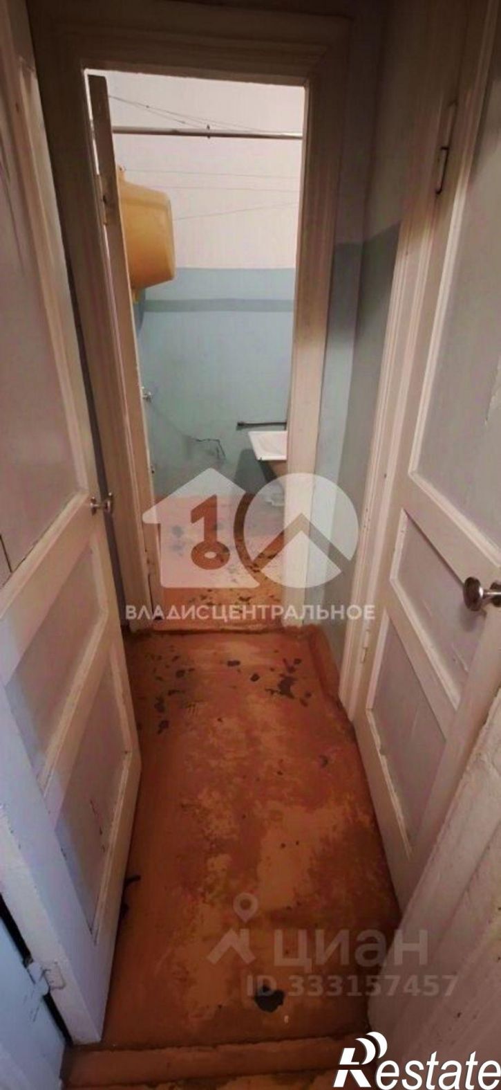 4-комн квартира ул Ушакова, 3,  д. 3