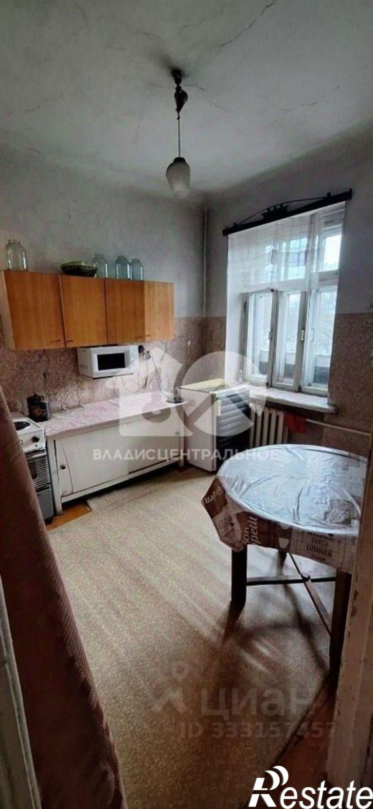 4-комн квартира ул Ушакова, 3,  д. 3