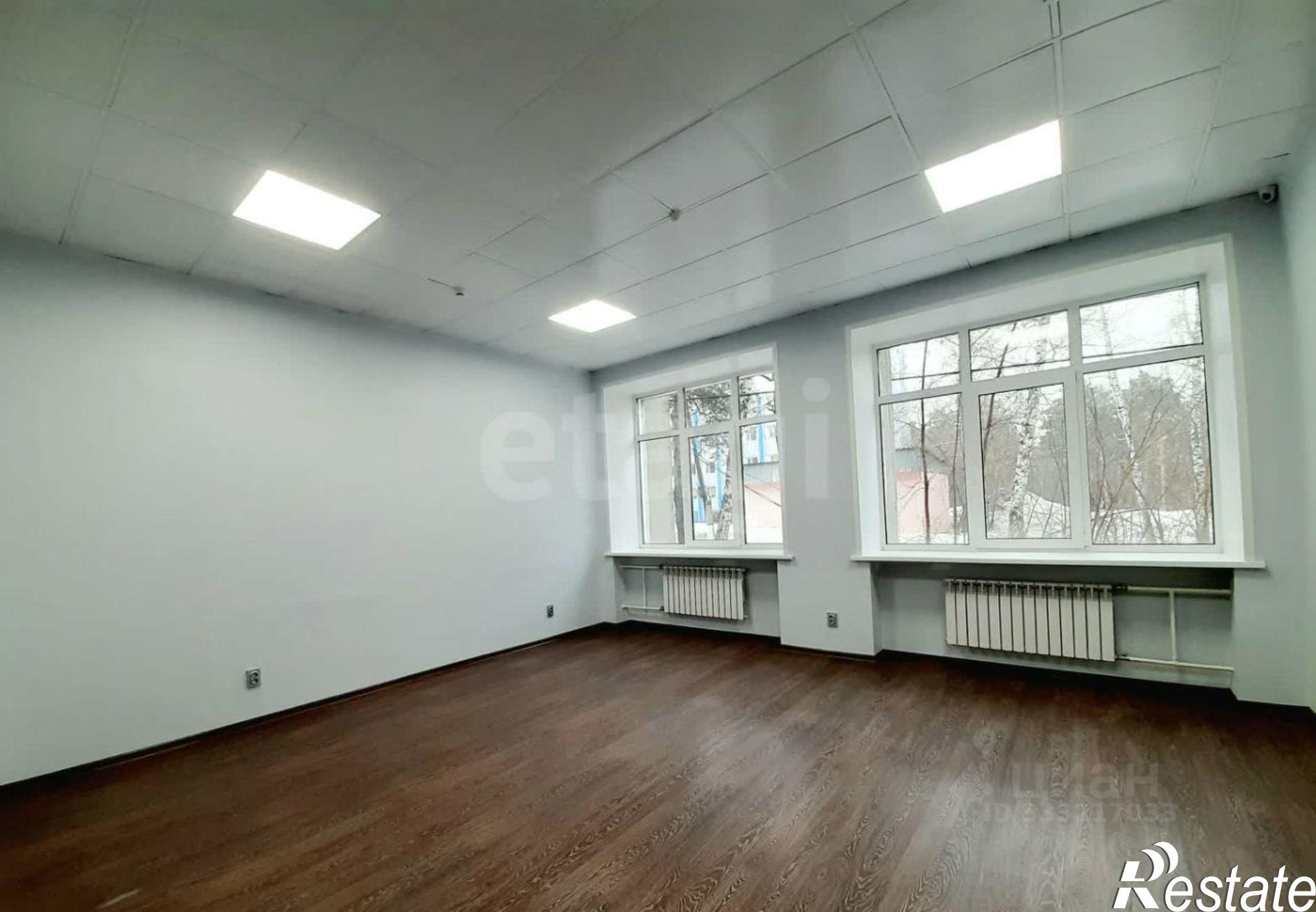 Купить офис, помещение под офис за 14 987 000 рублей на пр-кт Шахтеров, 14