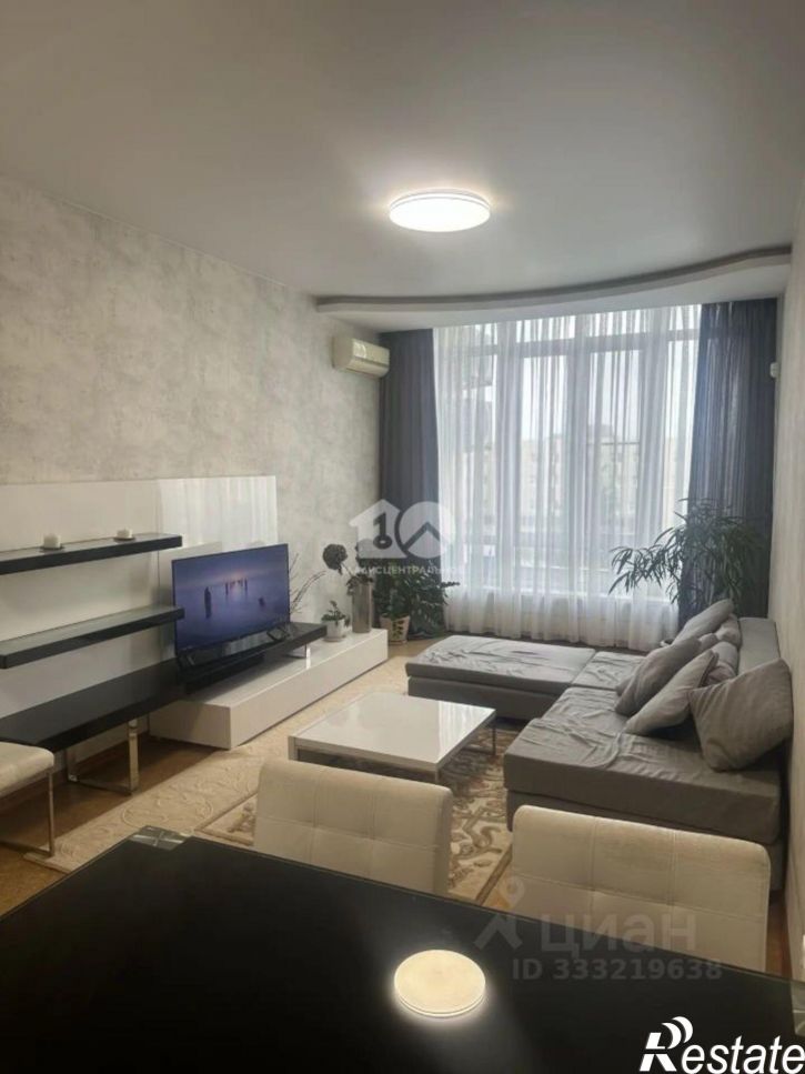 4-комн квартира б-р Строителей, 53а,  д. 53а