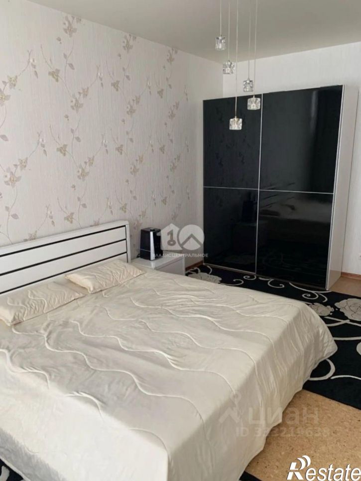4-комн квартира б-р Строителей, 53а,  д. 53а
