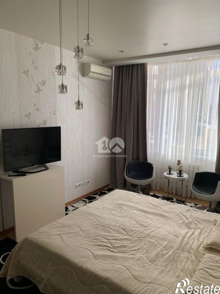 4-комн квартира б-р Строителей, 53а,  д. 53а