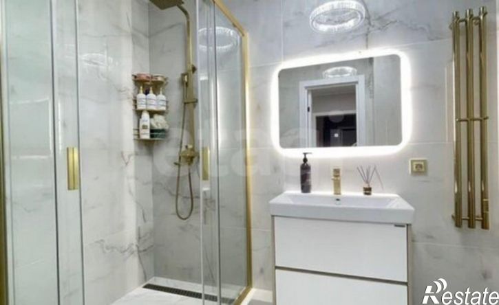 3-комн квартира пр-кт Шахтеров, 70а,  д. 70а