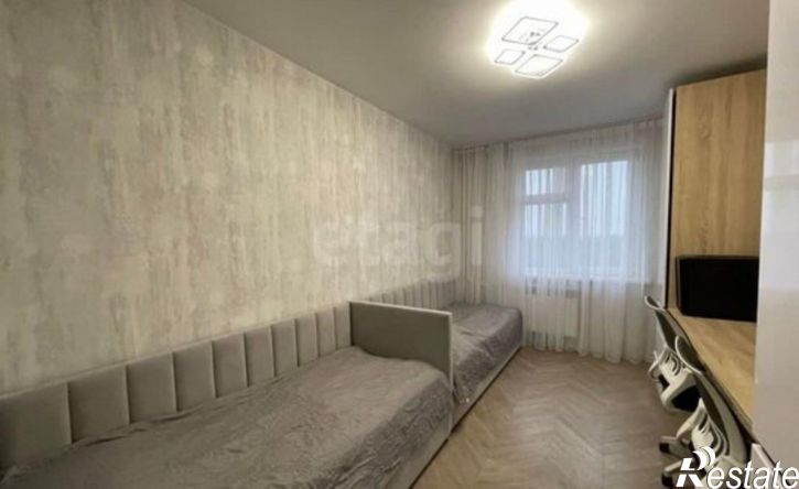 3-комн квартира пр-кт Шахтеров, 70а,  д. 70а