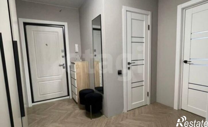 3-комн квартира пр-кт Шахтеров, 70а,  д. 70а