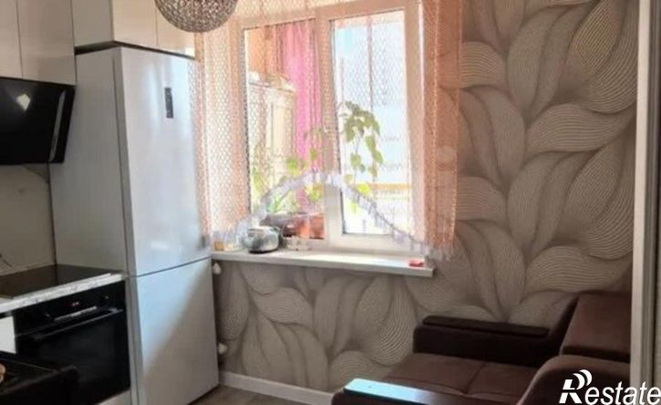 1-комн квартира пр-кт Шахтеров, 82,  д. 82