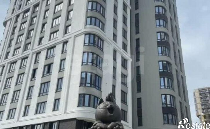 4-комн квартира улица Дружбы, 28/7