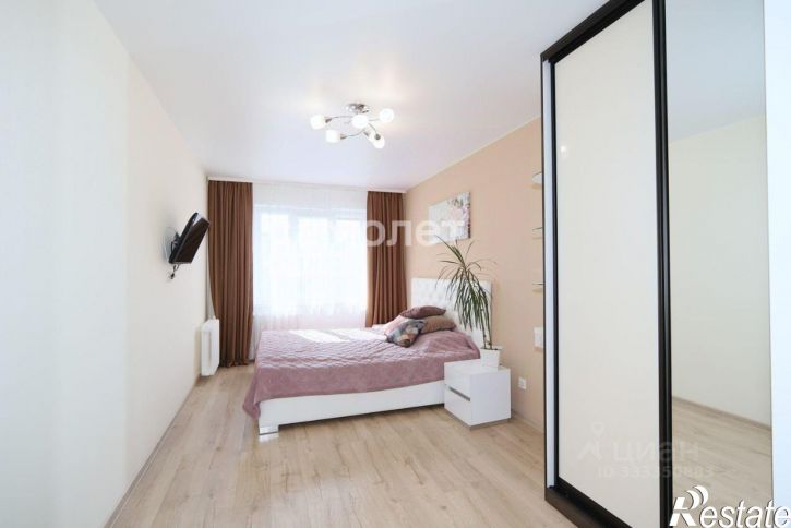 3-комн квартира пр-кт Химиков, 49а,  д. 49а