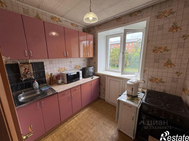 2-комн квартира ул Сибиряков-Гвардейцев, 16,  д. 16