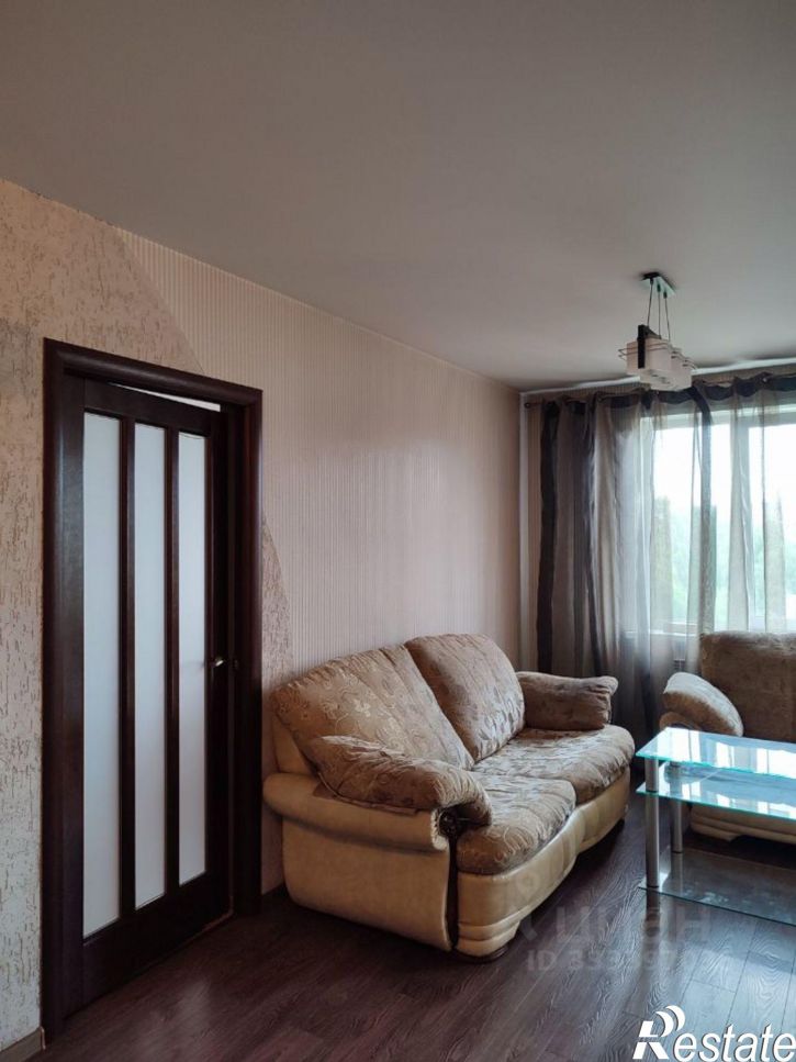 3-комн квартира Октябрьский пр-кт, 82,  д. 82