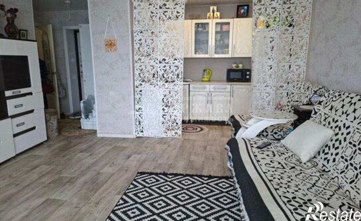 1-комн квартира пр-кт Шахтеров, 61а,  д. 61а