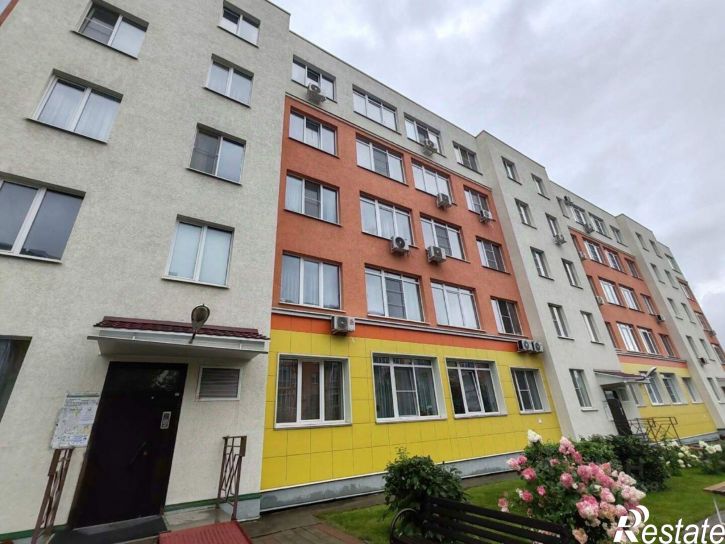 2-комн квартира Осенний б-р, 9а,  д. 9а
