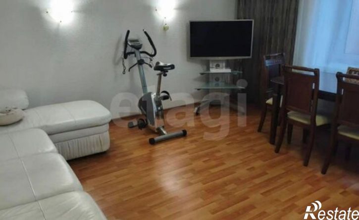 2-комн квартира ул Сибиряков-Гвардейцев, 22А,  д. 22А