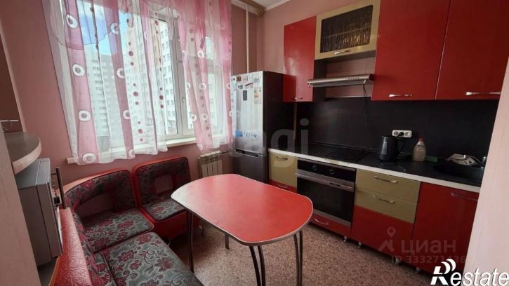 2-комн квартира пр-кт Шахтеров, 58,  д. 58