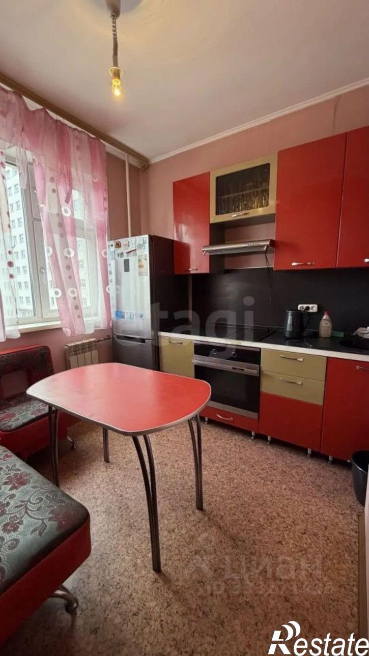 2-комн квартира пр-кт Шахтеров, 58,  д. 58
