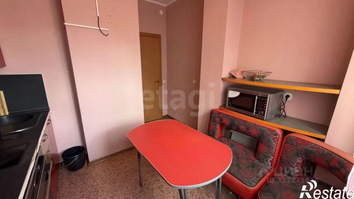 2-комн квартира пр-кт Шахтеров, 58,  д. 58