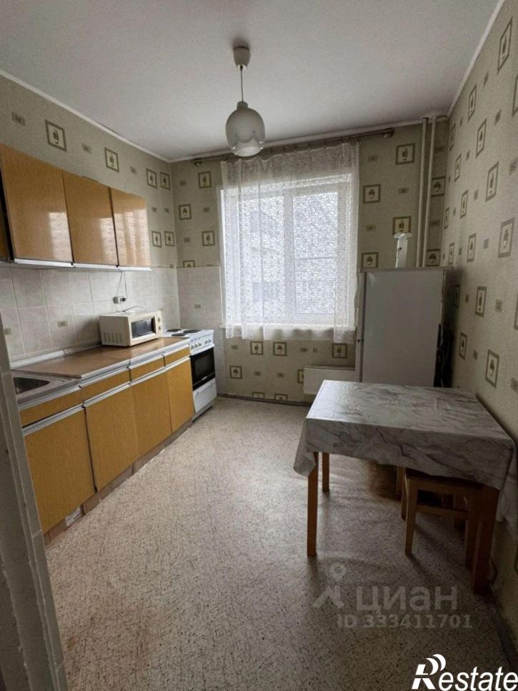 3-комн квартира ул Институтская, 28,  д. 28