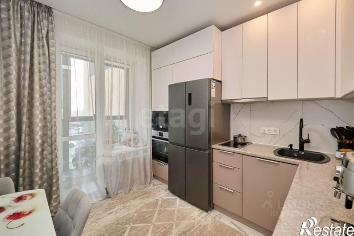 3-комн квартира б-р Строителей, 60 5,  д. 60 5,  к. 5