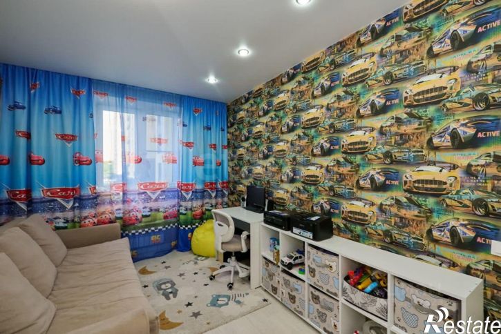 3-комн квартира б-р Строителей, 60 5,  д. 60 5,  к. 5