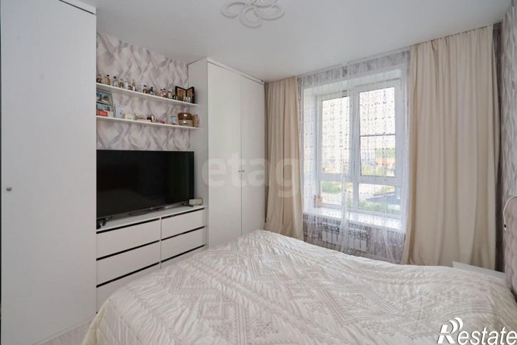 3-комн квартира б-р Строителей, 60 5,  д. 60 5,  к. 5